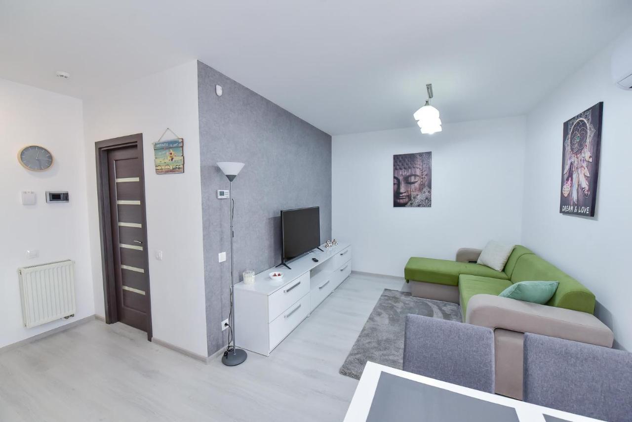 Stylish Stay - Executive - Private Parking And Central Location Oradea Exteriér fotografie